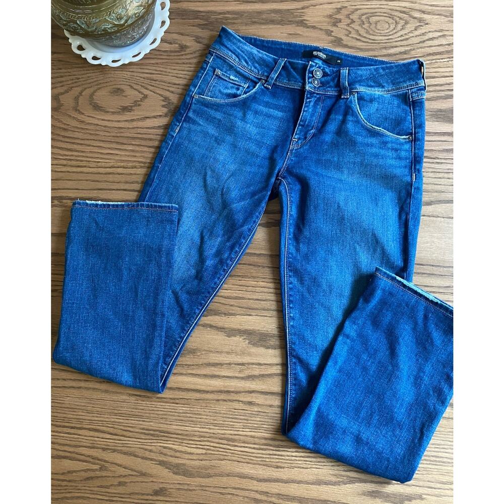 Hudson Beth Mid-Rise Baby Bootcut Jeans Size 28 Inseam 28” Medium Wash